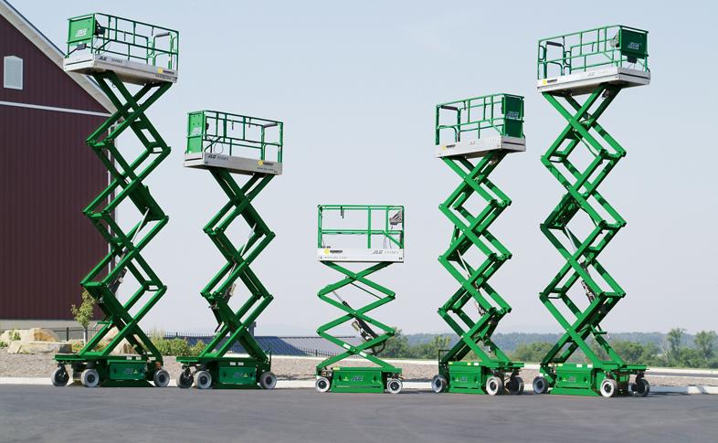 An array of scissor lifts at various heights from Sunbelt Rentals.